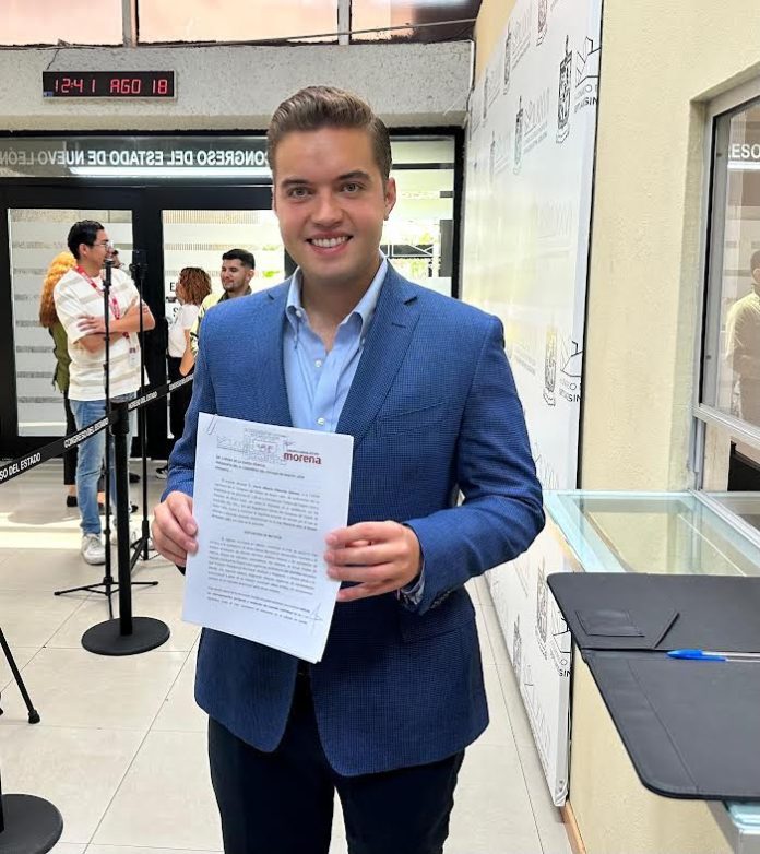 Jesús Elizondo propone que regidores sean electos por voto directo en Nuevo León