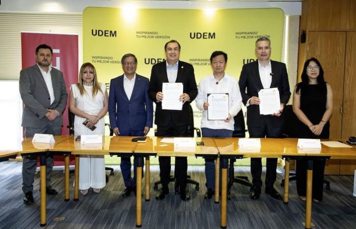 UDEM se integra a la red global de Huawei ICT Academy para fortalecer la formación digital