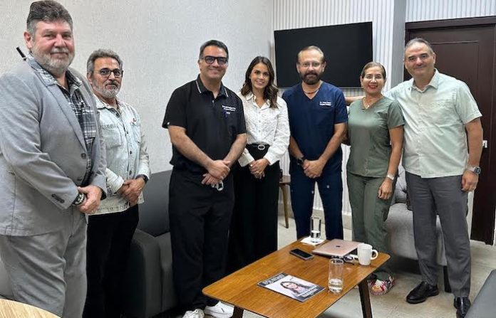 Lorena de la Garza impulsa medidas para garantizar seguridad en cirugías en Nuevo León