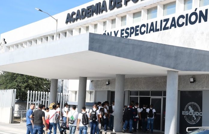 Monterrey incorpora 57 nuevos cadetes a su Academia de Policía