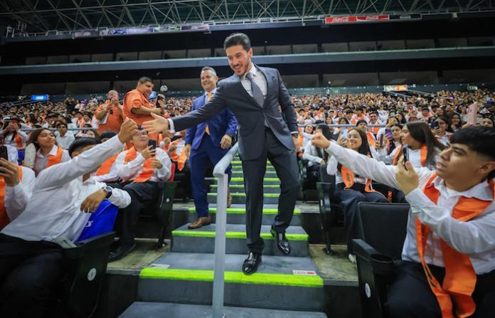 Egresan más de 6 mil alumnos de CONALEP bajo modelo de educación dual