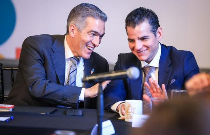 Miguel Ángel Flores da la bienvenida a nuevo presidente del Consejo Nuevo León