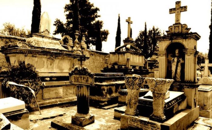 Buscan frenar abusos en cobros funerarios: propone Marisol González regular tarifas en panteones