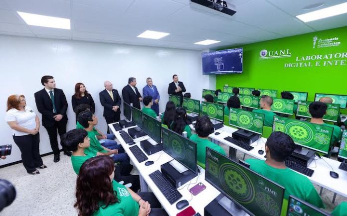 UANL inaugura Laboratorio de Creación Digital e Inteligencia Artificial en FIME