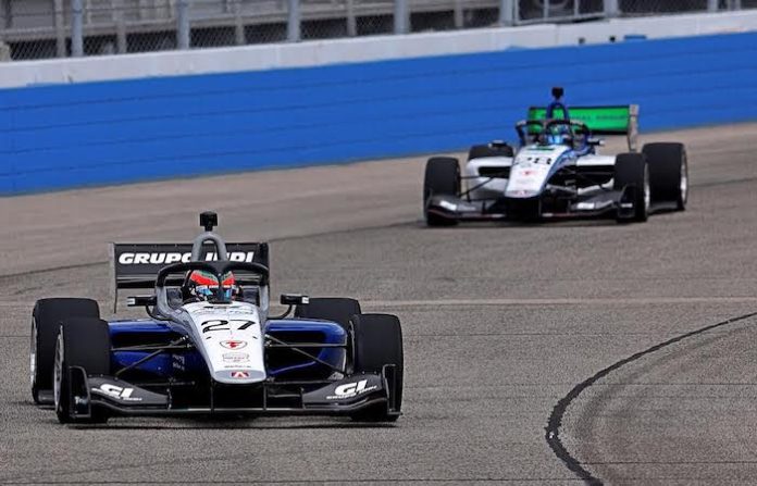 Salvador de Alba Jr. logra histórica victoria mexicana en INDY NXT en Milwaukee