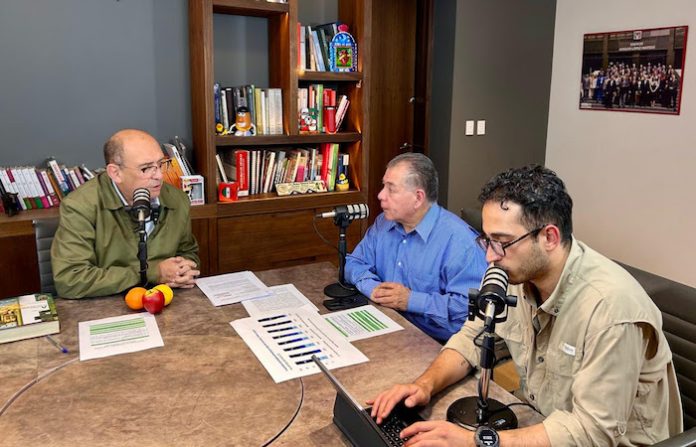 Rubén Moreira impulsa iniciativa para que embajadores sean exclusivamente del Servicio Exterior