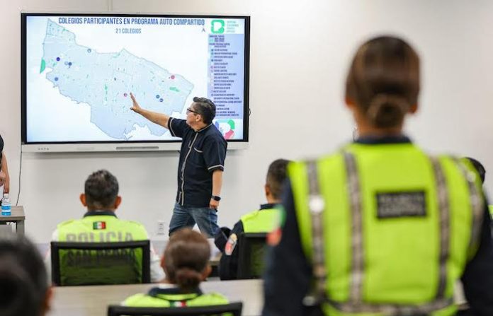 San Pedro capacita a agentes viales para implementar carpool y transporte escolar