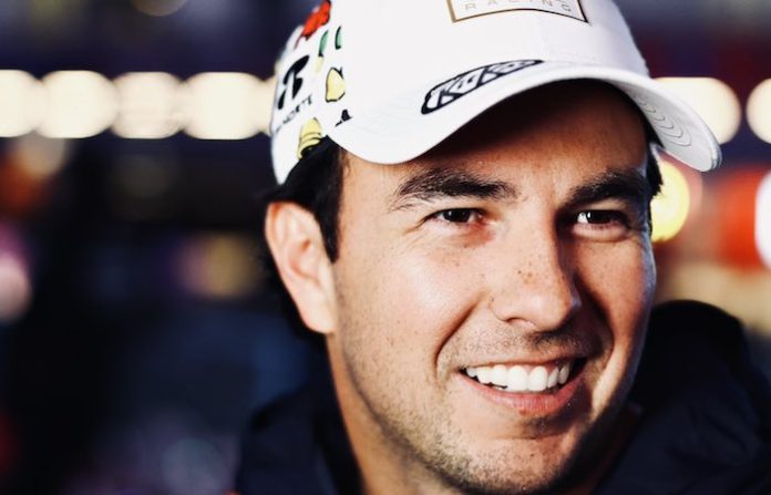 Piloto mexicano Sergio Pérez anuncia regreso a Fórmula 1 con el nuevo equipo Cadillac