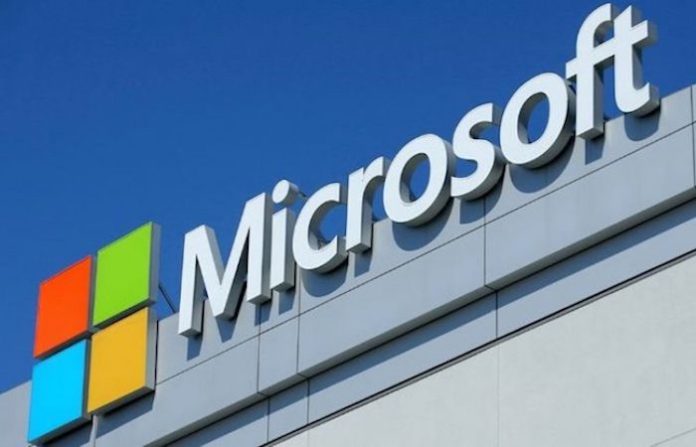 Reportan que Microsoft despide a empleados por sus protestas en contra de la colaboración con Israel