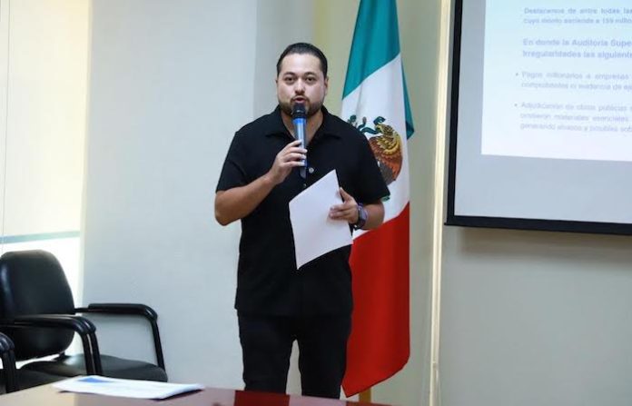 Solicitan juicio político contra alcalde de Santa Catarina por presunto desvío millonario