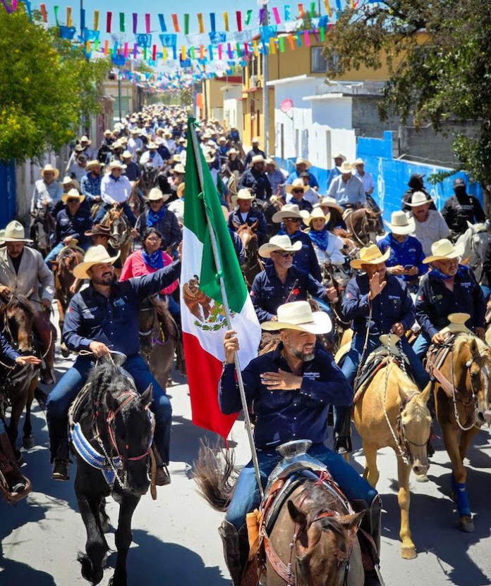 Agualeguas celebra 350 años entre música, tradición y cabalgata histórica