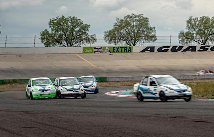 Monza Cup se estrena en las 3 Horas de Aguascalientes Rolcar con un festival de resistencia