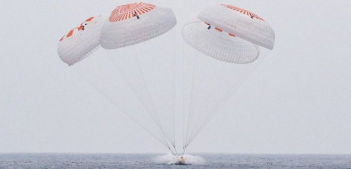 Así la nave espacial Crew Dragon se desacopló de la Estación Espacial Internacional