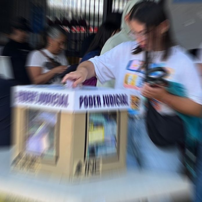 Diputados avalan voto pleno para mexicanos en el extranjero a partir de 2026