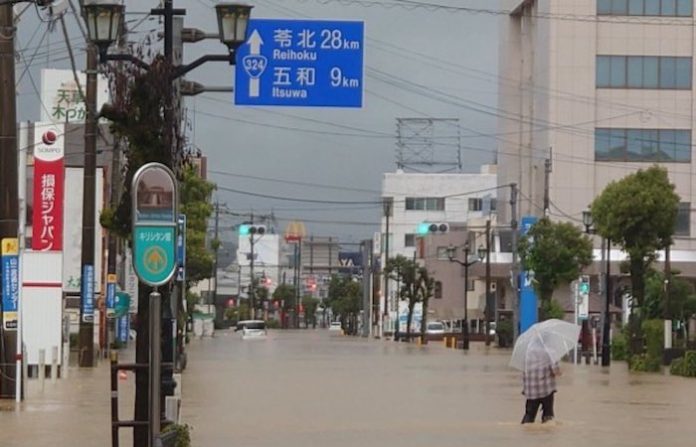 Emiten alerta máxima por lluvias para 45.000 personas en la isla japonesa de Kyushu