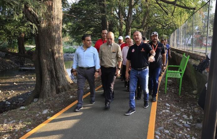 Rehabilitan corredor del Río La Silla en Guadalupe