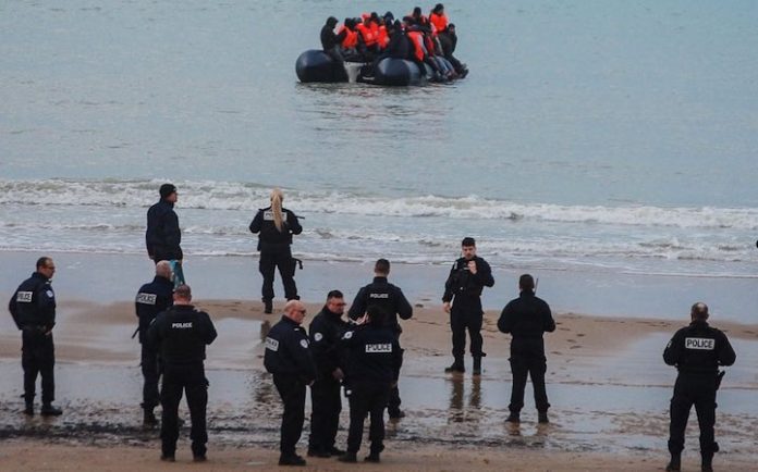 Los británicos señalan la inmigración como problema clave por primera vez tras el Brexit