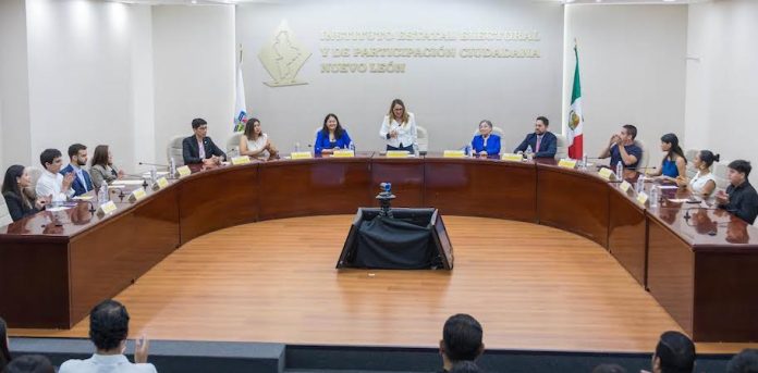 IEEPCNL firma acuerdo con juventudes para fortalecer la participación ciudadana