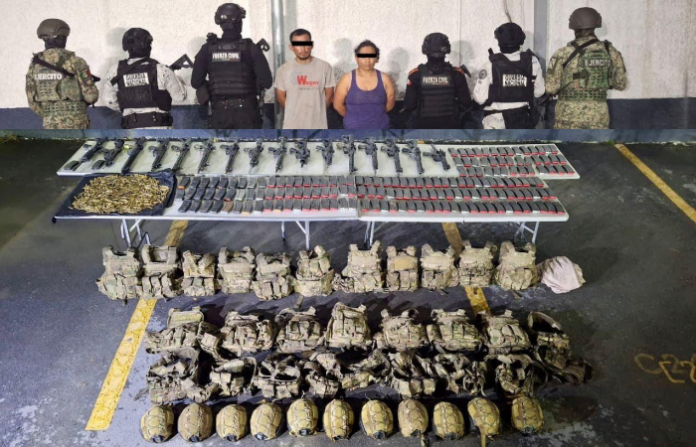 Caen en Linares dos personas con arsenal digno de un convoy armado