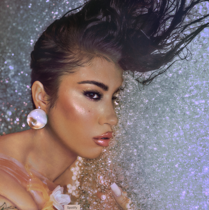 Kali Uchis anuncia álbum deluxe “Sincerely: P.S.” y lanza sencillo con Ravyn Lenae