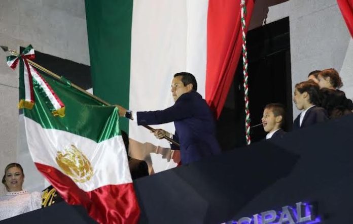 San Nicolás conmemora con éxito el Grito de Independencia