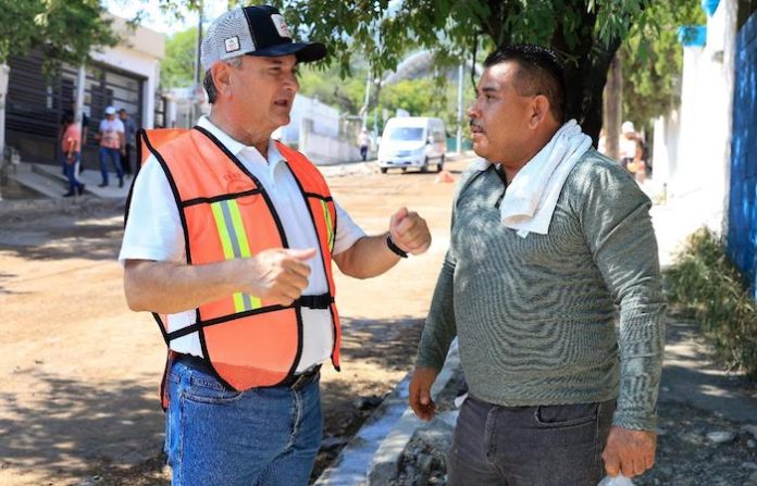 Héctor García presume mejoras en bacheo, alumbrado y limpieza en Guadalupe