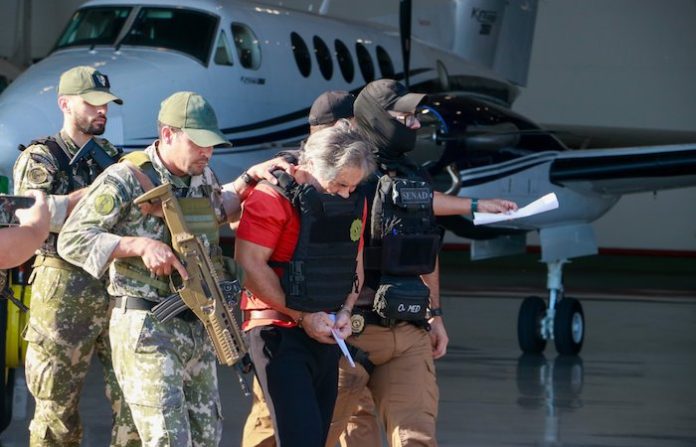 Cambio de ruta: Hernán N. llega a Tapachula tras su expulsión de Paraguay