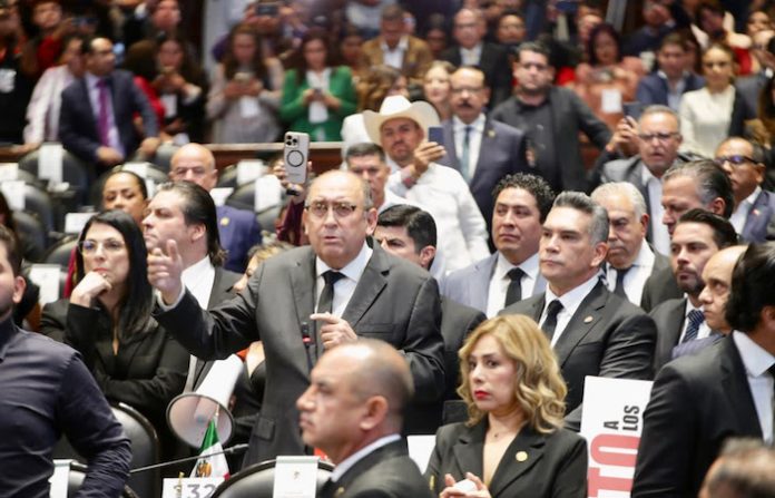 PRI en San Lázaro acusa a Morena de autoritarismo tras retiro de Comisión de Marina en el Senado