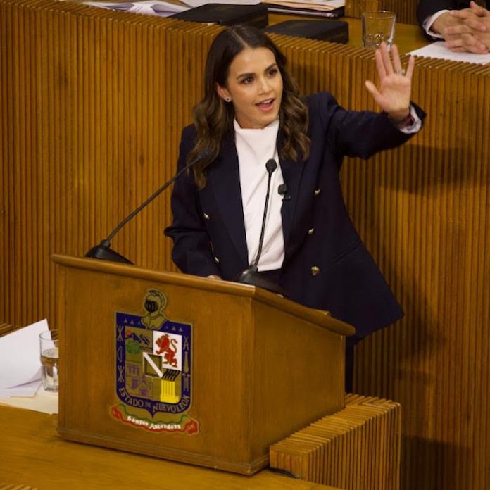 Firmeza y diálogo marcan el cierre de Lorena de la Garza al frente del Congreso