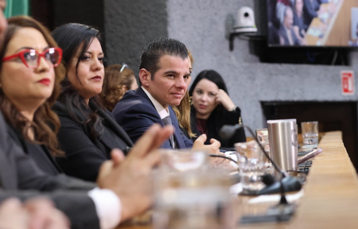 Flores reafirma la línea dura: cero tolerancia a la violencia contra mujeres en NL