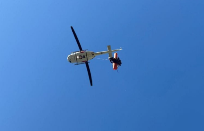 Rescatan cuerpo de hombre que cayó a un barranco en Galeana