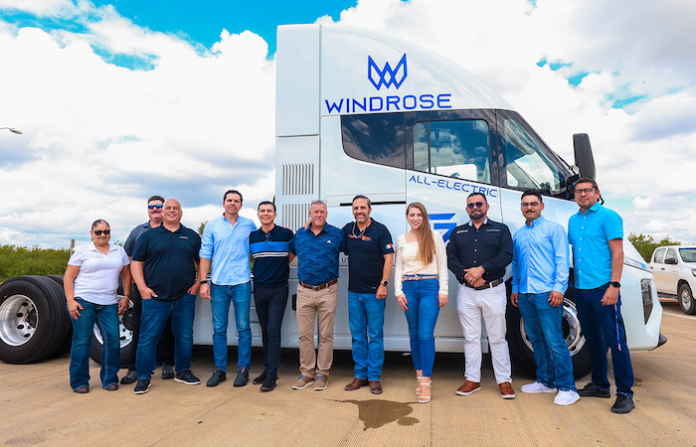 Presentan Electro Ruta de carga entre Nuevo León y Texas para impulsar la electromovilidad