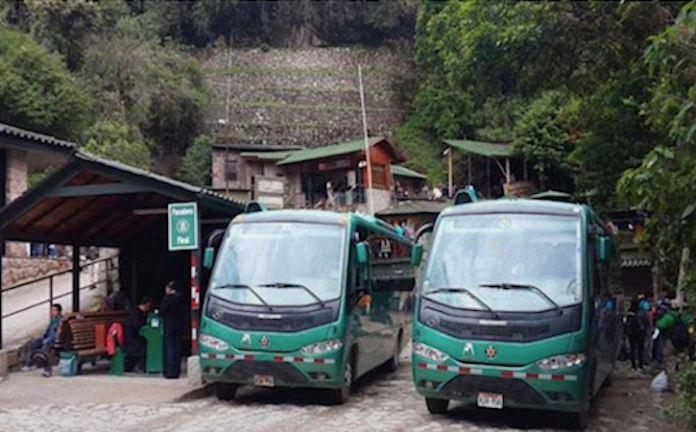 Gobierno de Perú y transportistas alcanzan acuerdo sobre Machu Picchu