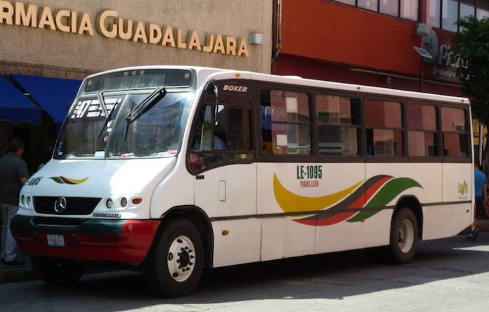 Proponen transporte público gratuito para estudiantes en zonas rurales y de alta marginación