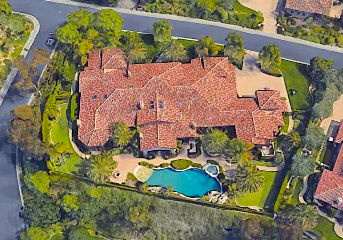 Boxeadores mexicanos de élite exhiben su fortuna inmobiliaria en 2025