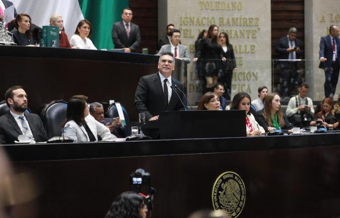 Alejandro Moreno acusa a Morena de “asesinar la justicia” y advierte sobre una “narcodictadura” en México