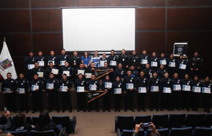 San Nicolás fortalece su policía y refuerza seguridad para mujeres