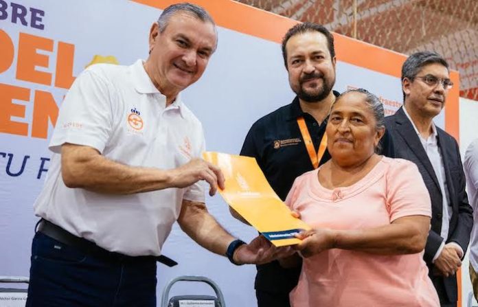 Guadalupe entrega 3 mil 500 testamentos gratuitos