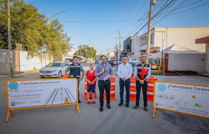 David de la Peña entrega tres obras viales para mejorar la movilidad en Santiago
