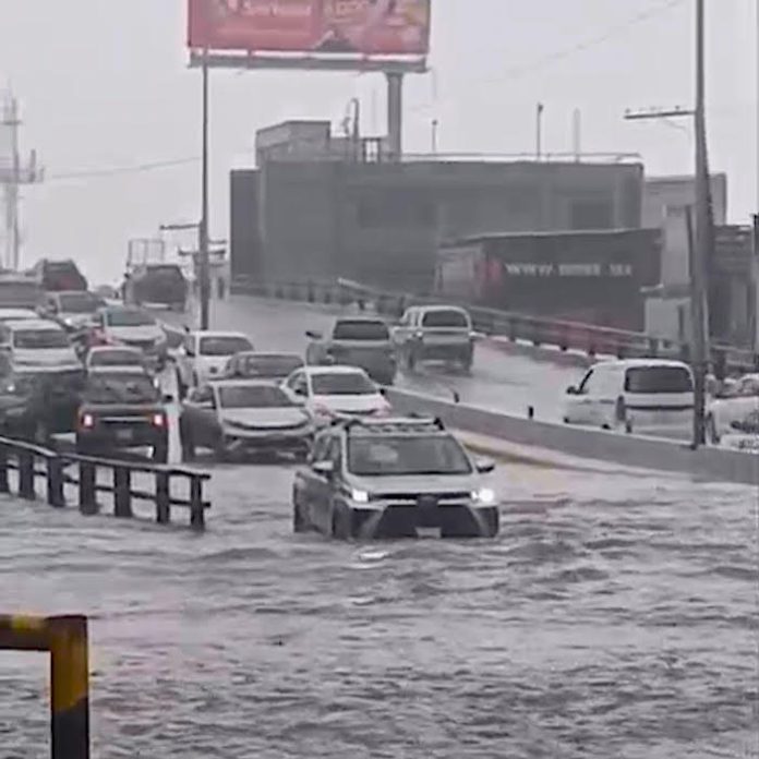 Waldo Fernández exige plan integral de respuesta ante daños por lluvias en Nuevo León