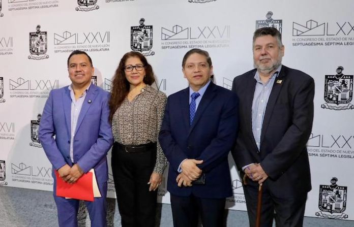 Plantea José Manuel Valdez que supermercados reserven espacio a alimentos saludables