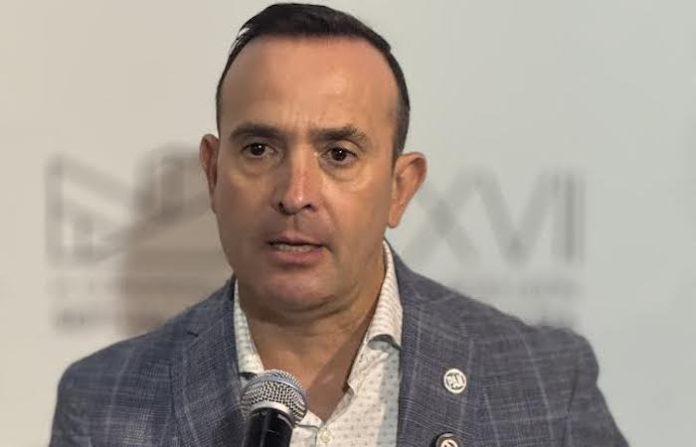 Impulsa Carlos de la Fuente leyes para blindar el medio ambiente de Nuevo León