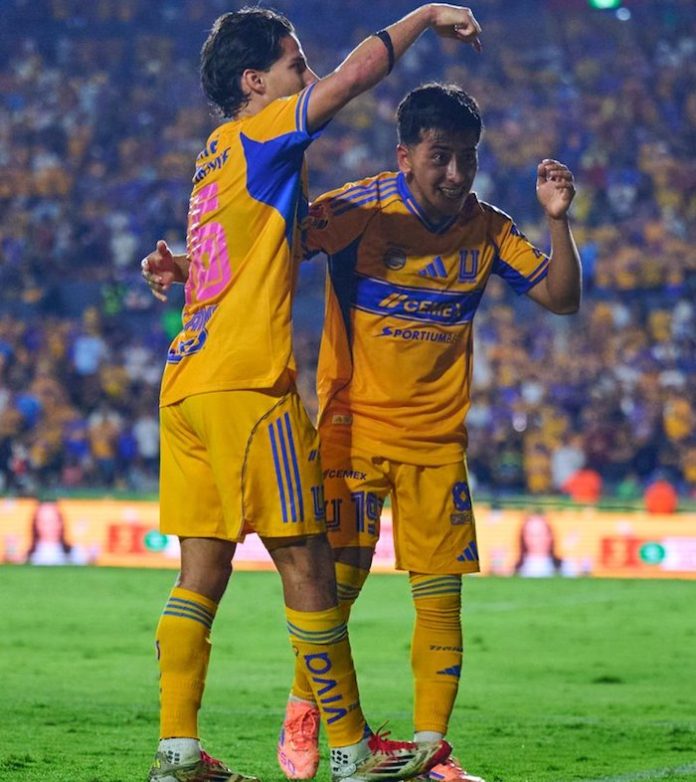 Tigres firma una noche de locura y se impone 5-3 al Necaxa en el Volcán