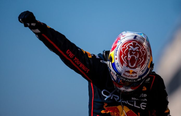 Verstappen domina Austin y se mete de lleno en la pelea por el título