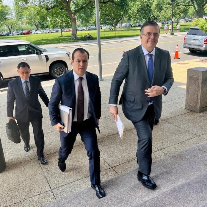 México debe asumir “una posición lo más cohesionada posible” ante la revisión del T-MEC, dice Ebrard