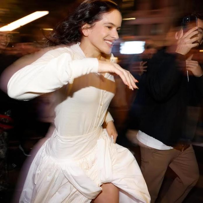 Rosalía resucita con su próximo cuarto álbum “Lux”