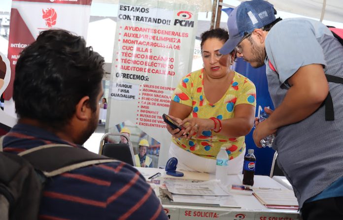 Juárez abre puertas laborales a quienes más lo necesitan en la Feria Nacional de Empleo 2025