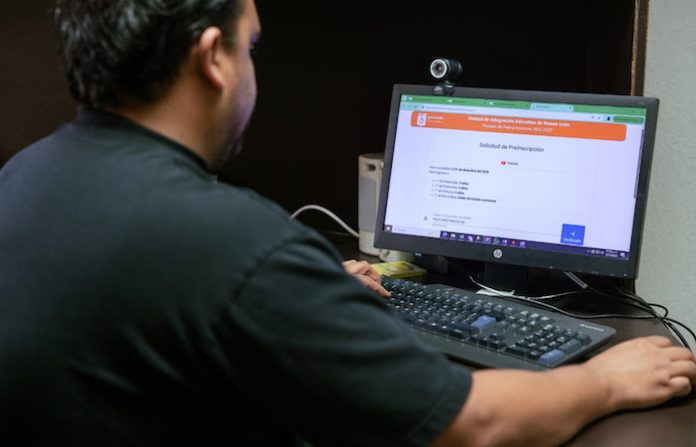 Arranca preinscripción en línea para ciclo escolar 2026-2027 en Nuevo León