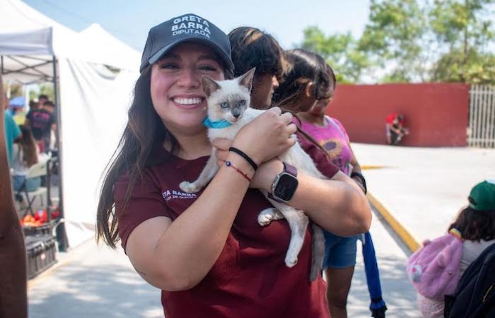 Greta Barra impulsa jornada de bienestar animal y atención visual en García