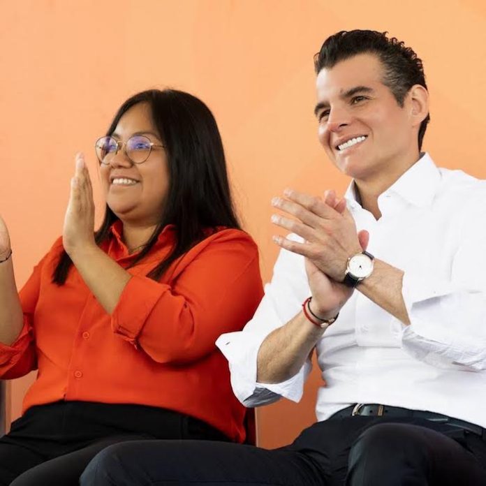 Miguel Ángel Flores impulsa acciones que fortalecen a las mujeres de Nuevo León